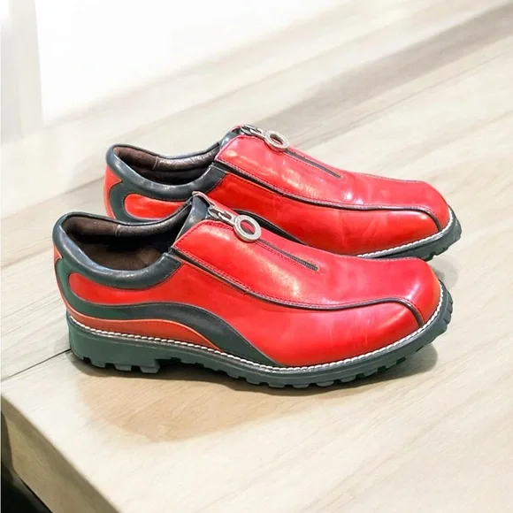 Donald J Pliner Women’s U-Zip Slip-On Zip-Up Casual Shoes. - Picture 2 of 8